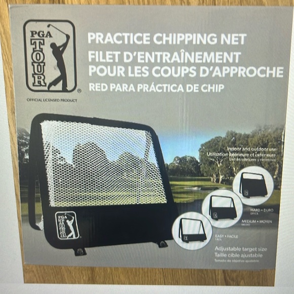 PGA Tour Officially licensed practice chipping net BRAND NEW in box - Picture 1 of 3